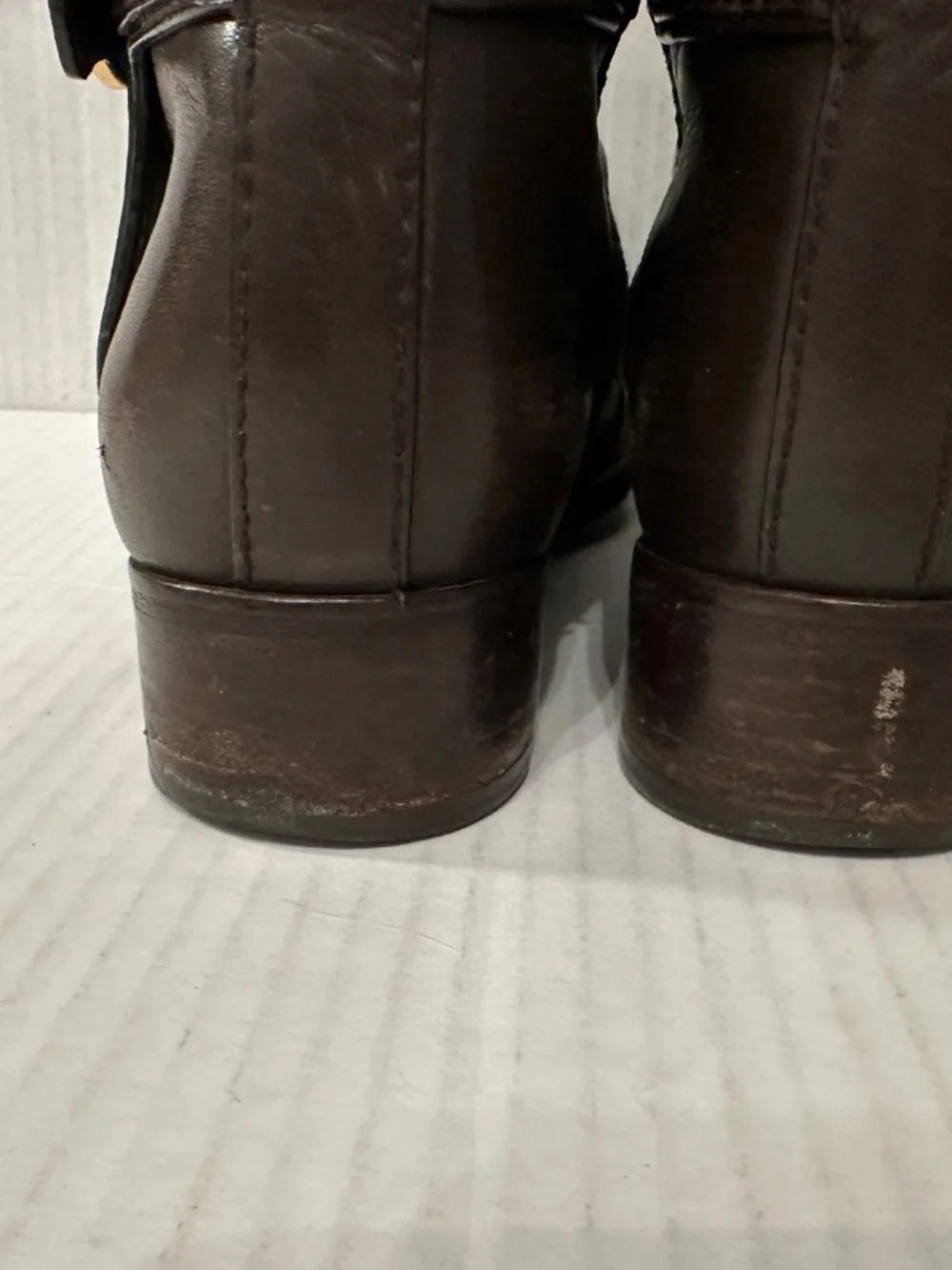 Tory‎ Burch size 7 Tall Brown Leather Boots gold logo zippered